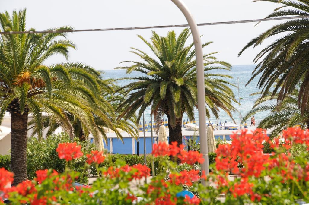 Hotel Florence San Benedetto del Tronto Kültér fotó